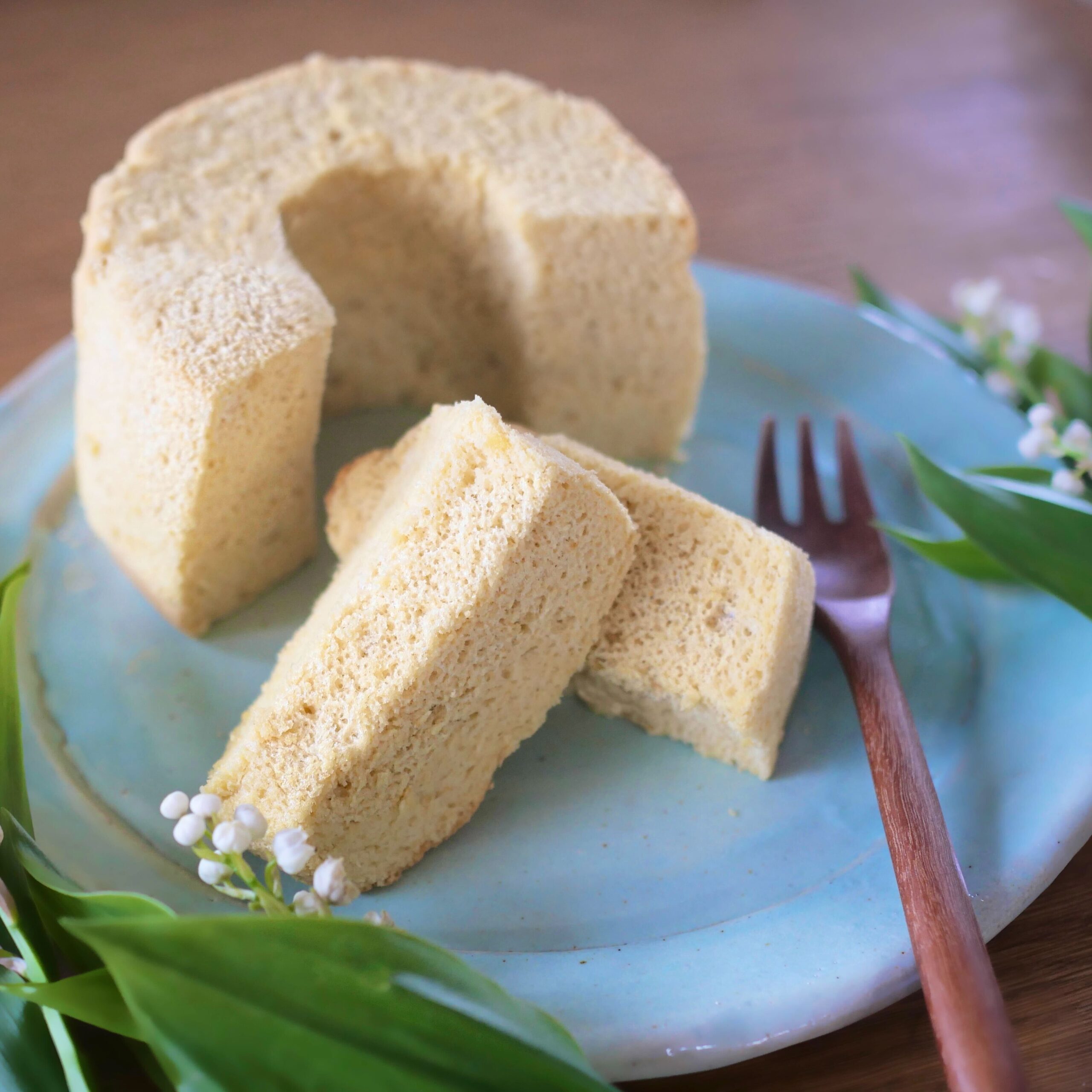 離乳食後期 とうもろこしのシフォンケーキ Baby Potage 離乳食後期 とうもろこしのシフォンケーキ Baby Potage
